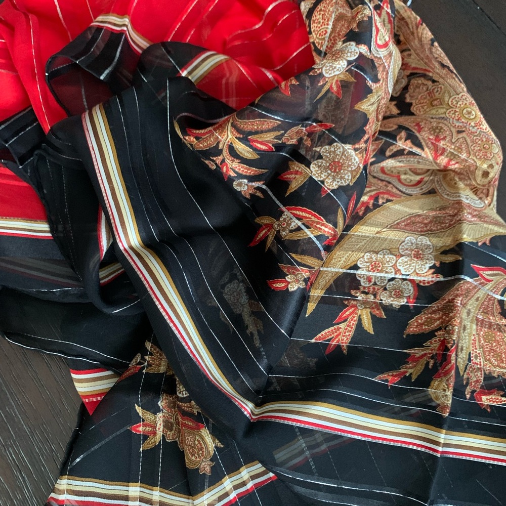 Valentino scarf - Picture 6 of 7